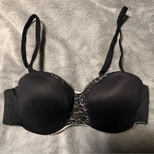 ❄️4 for $10❄️ Chic Black Lace Women's Bra